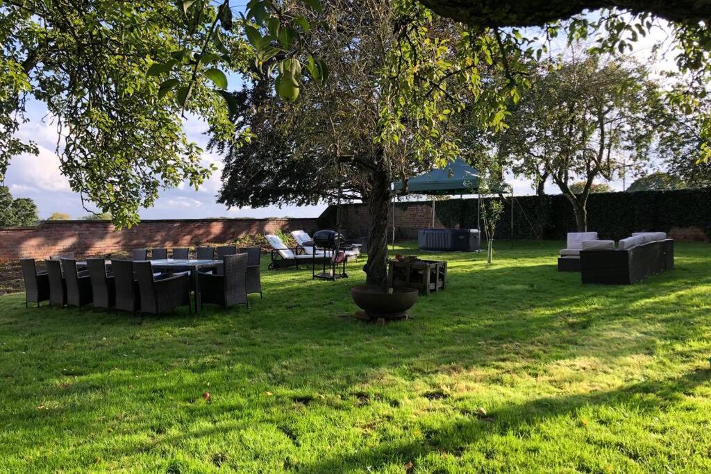 Hall Cottage, Wighill Near York And Leeds تادكاستر المظهر الخارجي الصورة