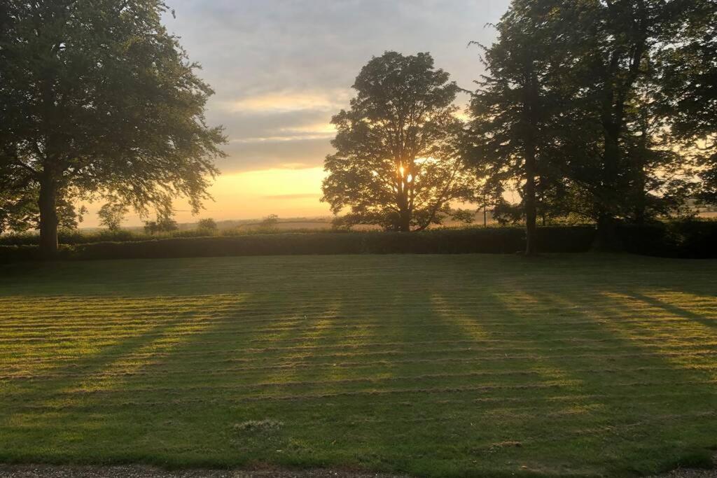 Hall Cottage, Wighill Near York And Leeds تادكاستر المظهر الخارجي الصورة