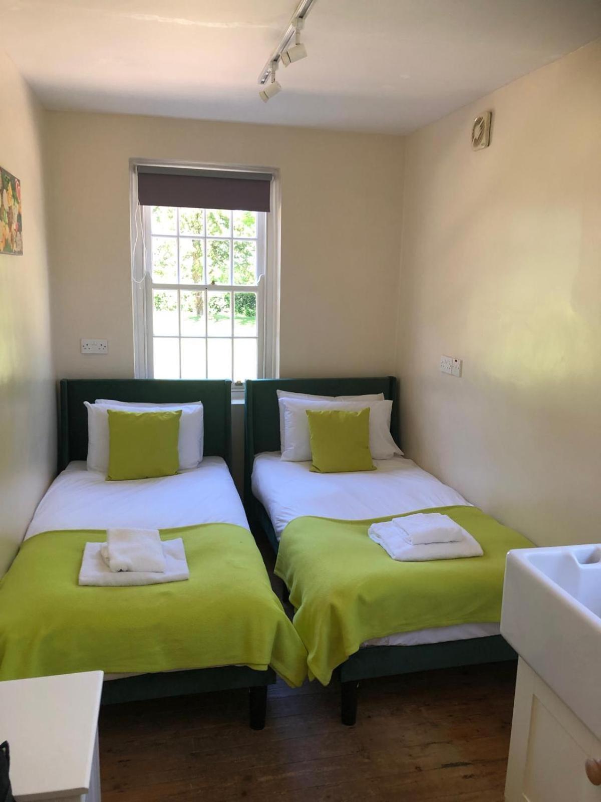 Hall Cottage, Wighill Near York And Leeds تادكاستر المظهر الخارجي الصورة